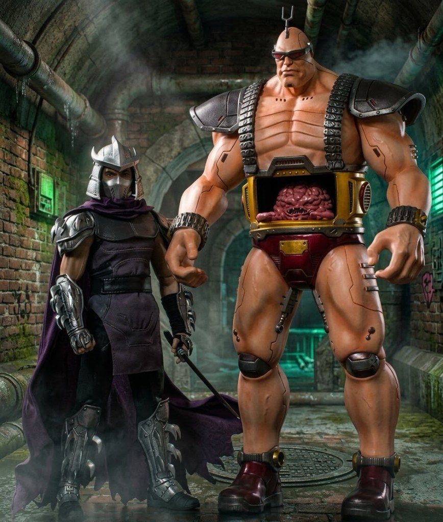 Shredder and Krang 1/6 scale figures by DreamEX standing together